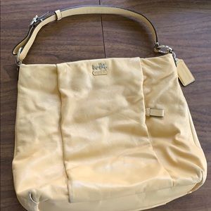 RESERVEDLight yellow Coach leather shoulder bag
